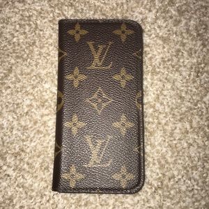 Louis Vuitton Folio Phone Case